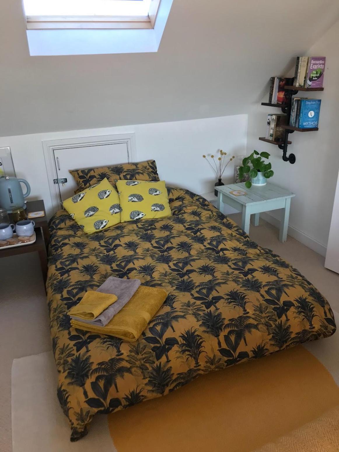 Large Light Loft Room - En Suite 布赖顿 外观 照片